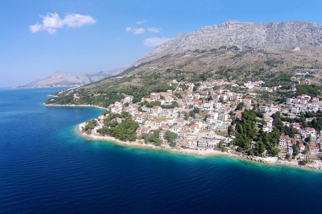 Family Friendly Apartments With A Swimming Pool Stanici, Omis - 18676 Экстерьер фото